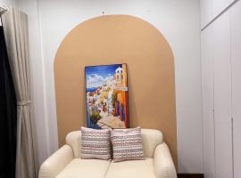 Lily'house - Apartment Vinsmart City Tây Mỗ, ξενοδοχείο σε Phú Thú