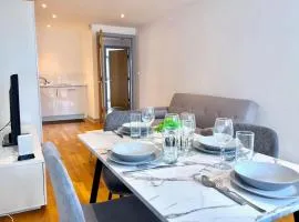 York City Centre 2-Bed Flat - Near Christmas Market