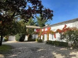 Demeure De Malaville