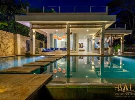 Ocean Beachfront Luxury Design Villa @ Lovina - Villa Ibiza Bali, hotel in Banjar