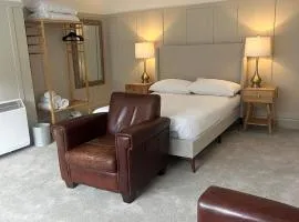 The OXTED high street studio