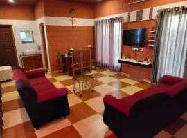 Private Nature Bungalow with Large Outdoor Area