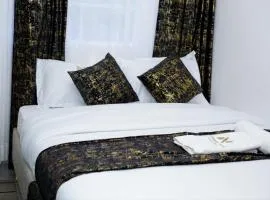 Whispering Palms Studio- Inside kunste Hotel