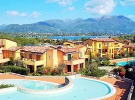 Borgo del Torchio H3 ByBookinggardalake