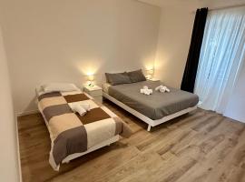 New House - Garden park bbq, ξενοδοχείο σε Monfalcone