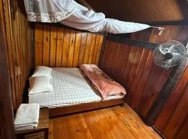 Thai's homestay hương Phia Thắp