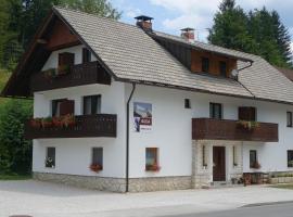 BOOA Rooms Irena, golfový hotel v destinaci Bohinj