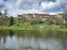 Gîte in logement complet - 11 personnes - max 15, sous réserve