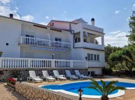 2 Bedroom Amazing Apartment In Rab