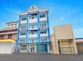 OYO 94802 Hotel Prima