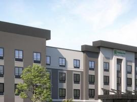 Holiday Inn & Suites Commerce City - Denver Airport by IHG, hotel near Denver International Airport - DEN, Commerce City