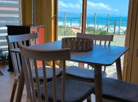 Cabaña Vista Playa Curiñanco, hotel v destinaci Curiñanco