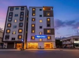 FabHotel Leon Square