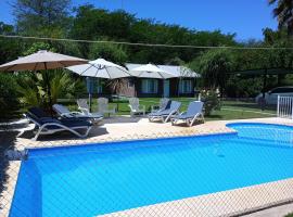 Cabañas Midelem, hotel v destinaci Chascomús