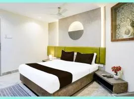 Hotel The Shivay Palace Near Ram janam Bhoomi - Free Wi-fi and Parking Facilities - Fully Air conditioning Comfortable Room - Best Budget Hotel IN Ayodhya