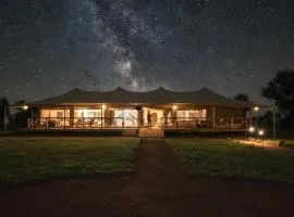 Wildlux Serengeti Camp