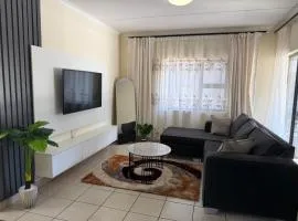 Your easy stay OR Tambo