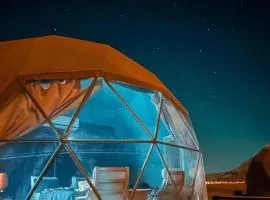 RUM MOON lUXURY CAMP