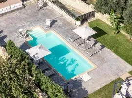 Villa Aris: A Serene Experience, 3BRs, Pool & Bbq