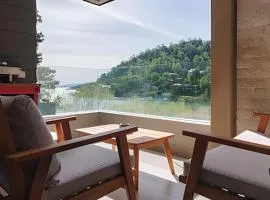 En Parque Pinares, descanso en el Lago