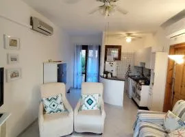 Anna, trilocale a Budoni con splendida vista mare