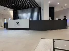 Loxwood House by Sereni Athens