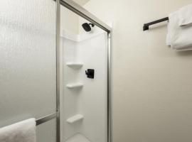 Winter Park Condo with Fireplace, Centrally Located, Hotel in Winter Park