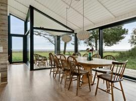니쾨빙 모르스에 위치한 호텔 Cottage At Feggeklit With Limfjord Views