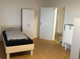 Danner Appartements Regau - Möblierte Langzeit- & Monteurapartments nahe Gmunden, Laakirchen, Salzburg & Wels I Vollmöbliert & mit Parkplatz, ξενοδοχείο σε Rutzenmoos