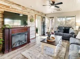 2 Mi to Clear Lake Pet-Friendly Lakeport Retreat!