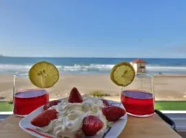 הבית היווני על הים Greek House