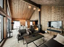 Charming Summer Farm Hut At Sjusjøen