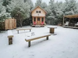 Bunkie Getaway - Winter Stays Available