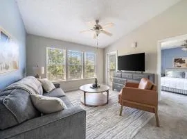 Landing Amazing 1BD Tennis Court Gym