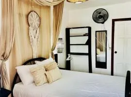 Chinuk Boutique Hotel