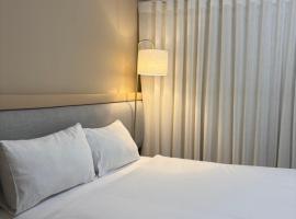 The Onyx Luxury Apartment, hotel v destinaci Windhoek