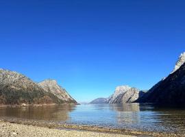 Ferienhaus TraunseeStrand, resort de esqui em Ebensee