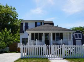Water View - Modern Cottage in Niagara-on-the-Lake、ナイアガラ・オン・ザ・レイクのホテル
