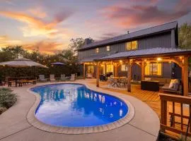 Timeless-Texas-Inn - Heated Pool Oasis & Lux Vibe