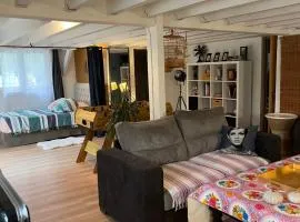 Belle suite Un petit voyage au calme à 10 mnCV de Béziers entrée indépendante