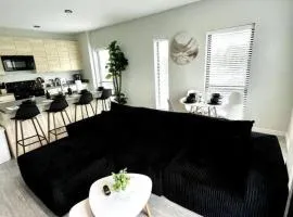Monochrome Den