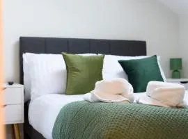 Perfect 3 Bedroom Banbury Accommodation for Contractors!