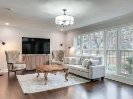 Explore Cleveland Attractions! Family-Focused Home