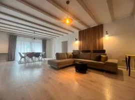 Garden Retreat Keyhouse