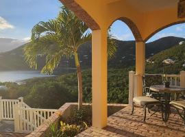 Elysium Villa-Natural Surroundings Ocean Views Private Pool, Hotel in Cruz Bay