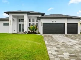 Modern Florida Escape