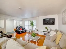 Home 1 Mi to UC Riverside Families Welcome!