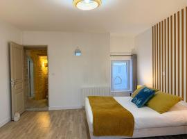 Maison - La Pierre de Valognes - à 4 min de la gare, hotel v destinaci Valognes