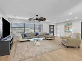 Avoid Traffic & Walk To Beach With Upgraded Double Masters