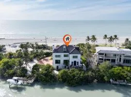 ONE Captiva- Gorgeous 6BR Gulf Front Villa